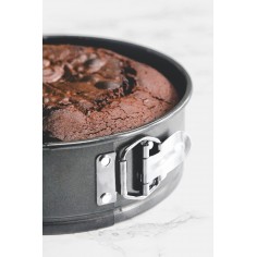 https://www.mimocook.com/29921-home_default/kitchen-craft-master-class-non-stick-loose-base-spring-form-cake-pan.jpg