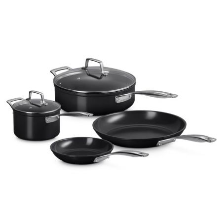 Le Creuset Essential Keramik-Antihaft 8-teiliges Kochset